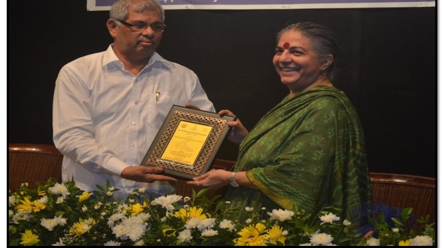 IDB 2016-2017 IDB 2016-2017